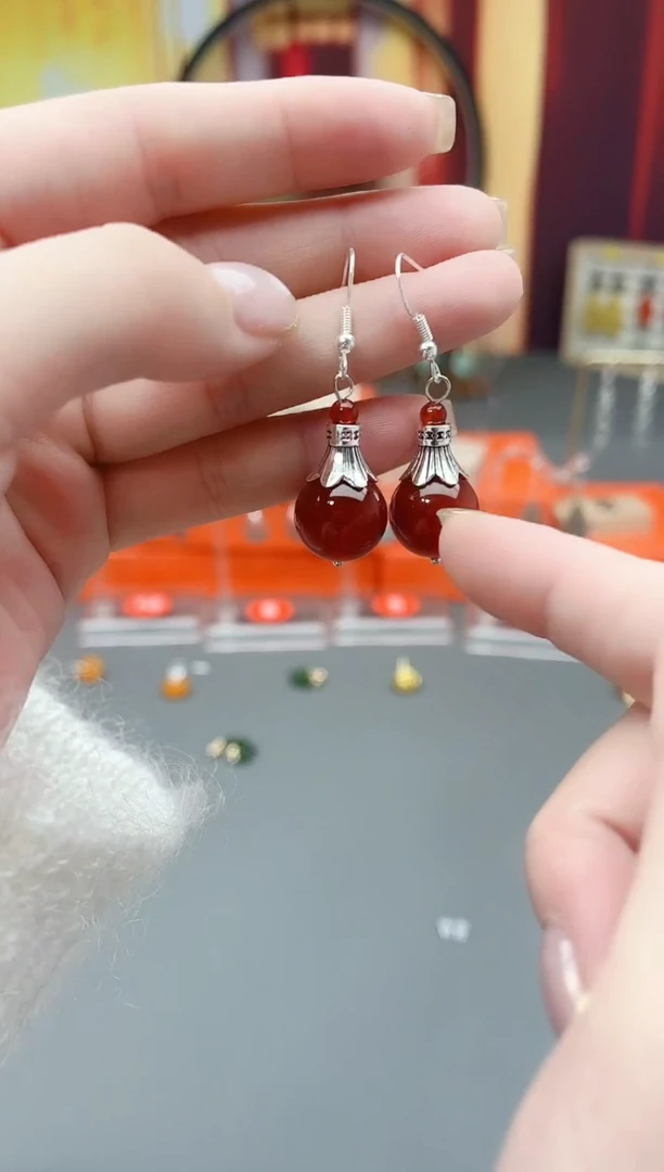 未镶嵌耳钉玛瑙/玉髓A1