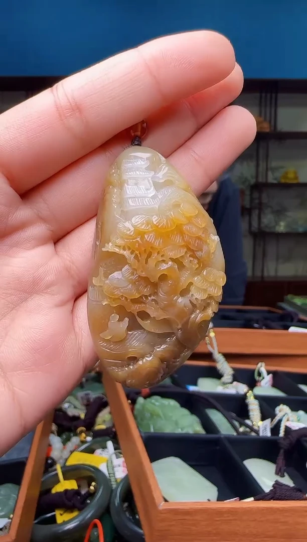 颈饰未镶嵌和田玉1