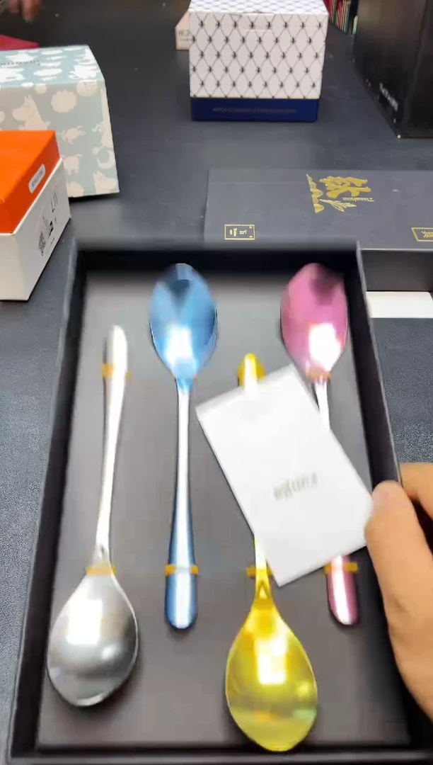 瓷片我又回来了全部漏@@WE2258