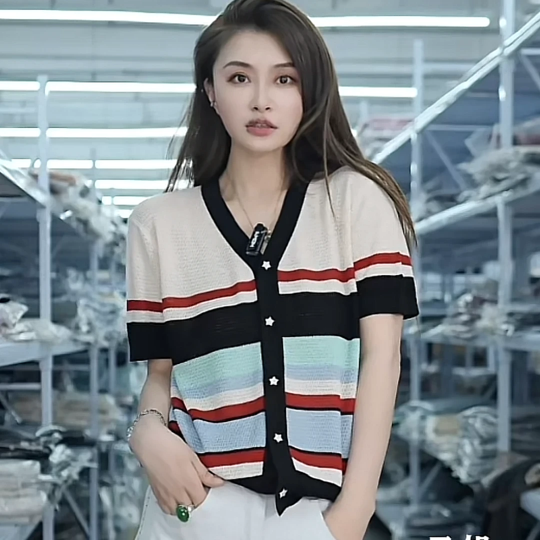 【例畔精选】新款时尚气质V领条纹撞色减龄百搭针织衫A392#