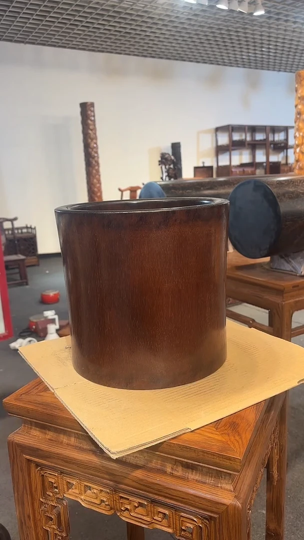 木木雕款留*黄花梨笔筒素面的打