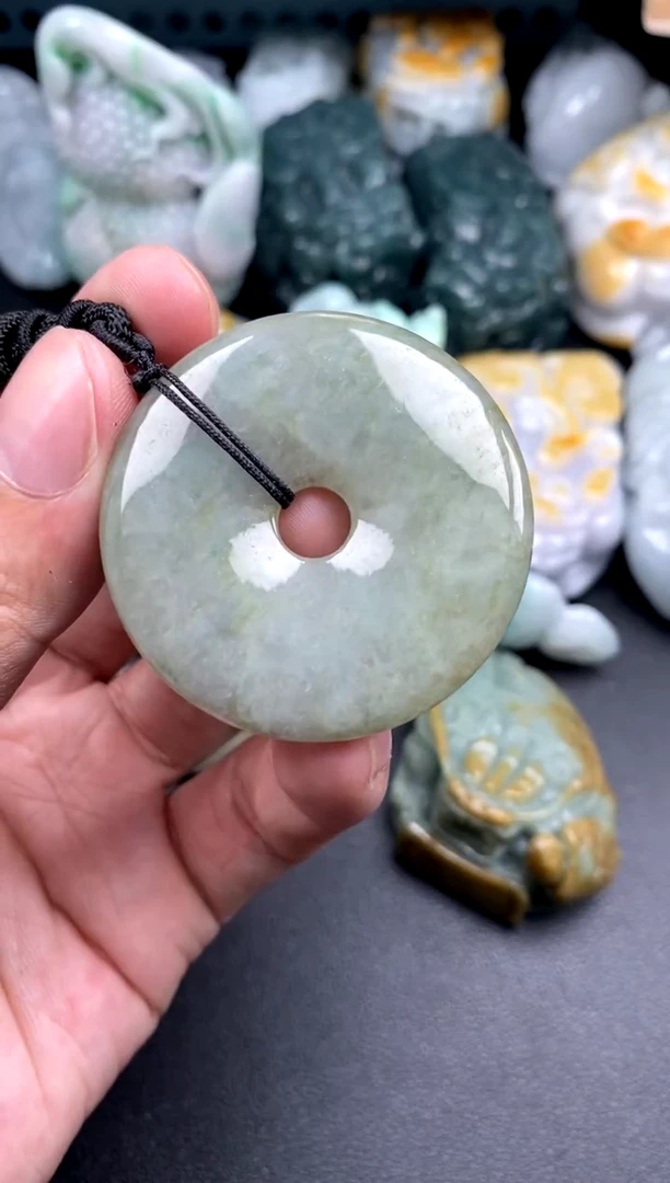 吊坠(不含链)未镶嵌翡翠1