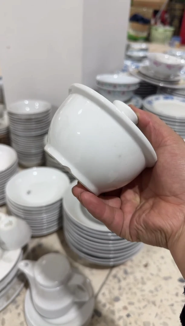 【闪购商品】摆件纯白炖盅微瑕矿点介意勿拍