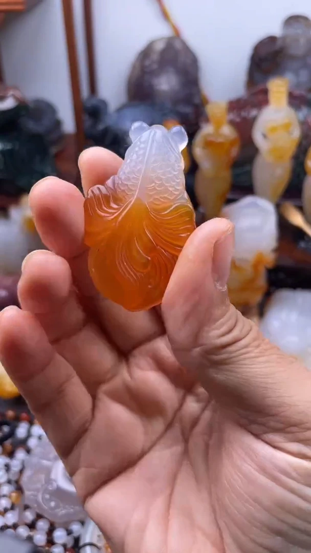 玛瑙/玉髓颈饰未镶嵌AA