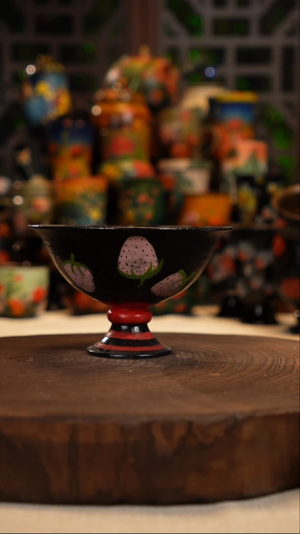 油画    釉下彩 果盘