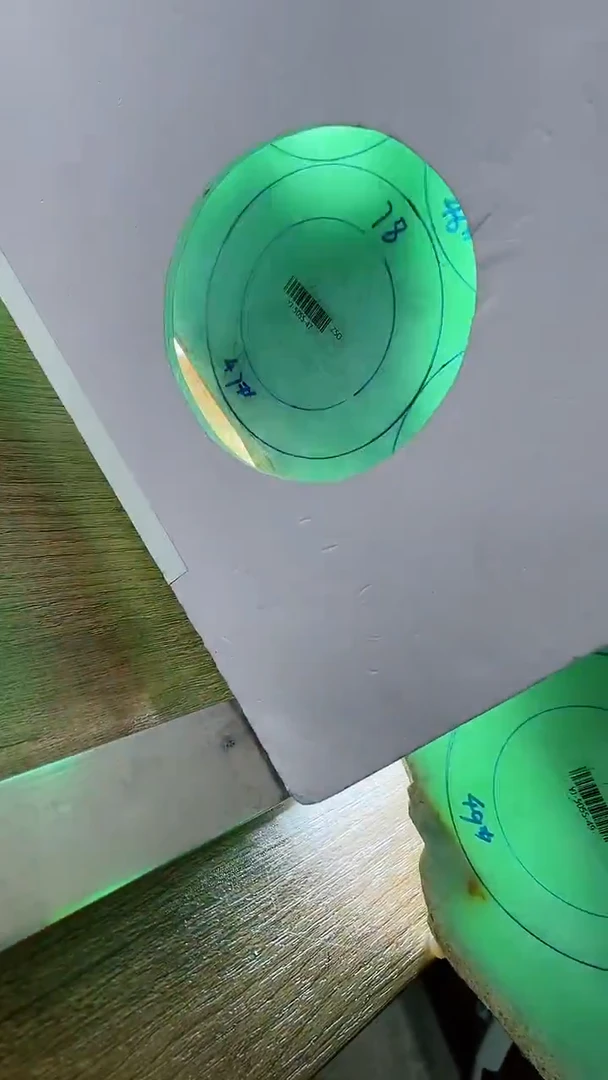 定制翡翠手镯未镶嵌凯*柠定制