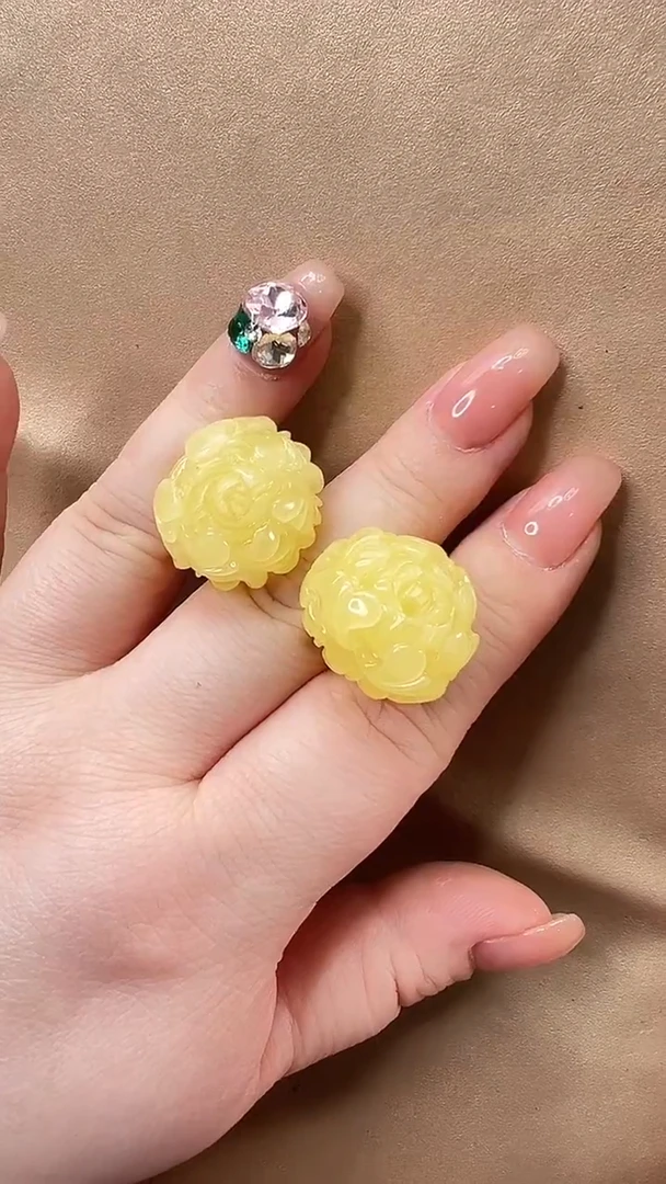 琥珀颈饰未镶嵌耳环