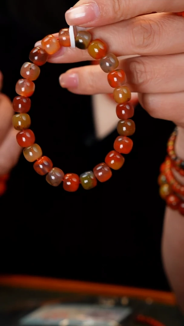 未镶嵌手链南红玛瑙包浆料单圈