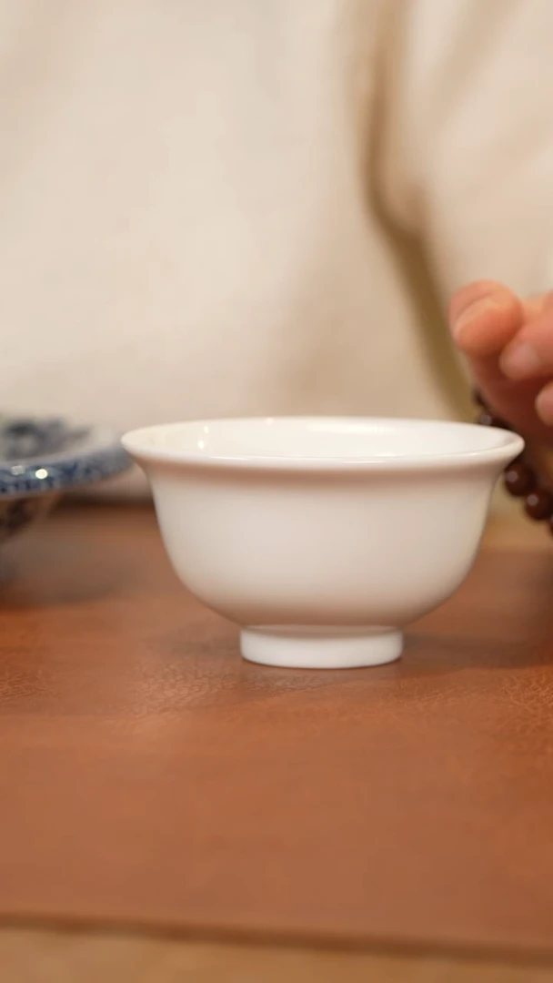 【闪购商品】杯景德镇白胎压手杯