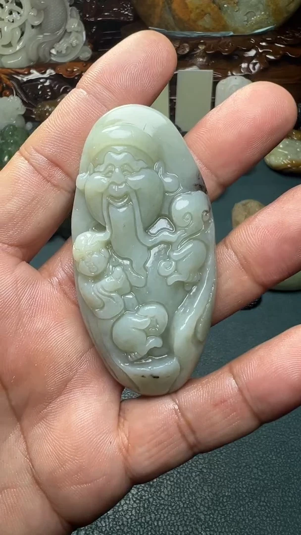 未镶嵌和田玉把件-