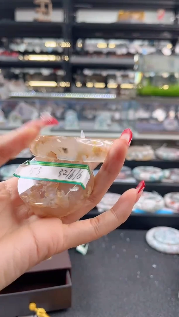 未镶嵌手镯石英质玉瑾圈口（赠品镯心）