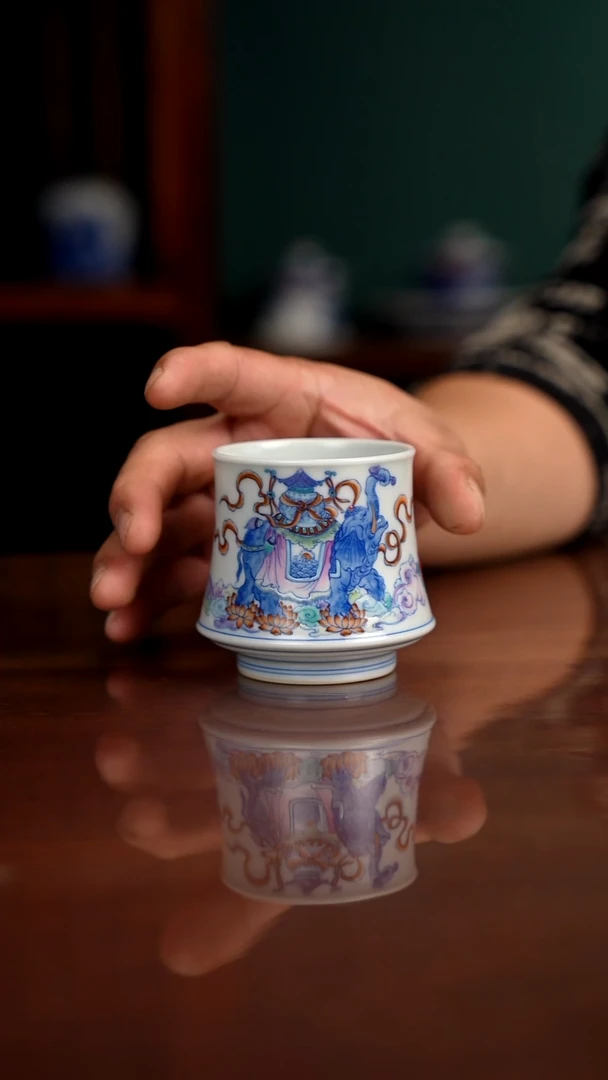 空山明月新斗彩太平有象