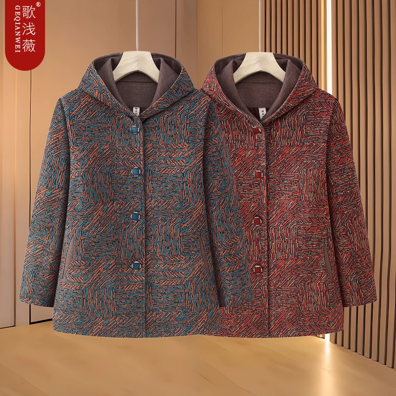 老人大码妈妈秋季新款时尚连帽外套中老年女春秋加肥奶奶夹克上衣