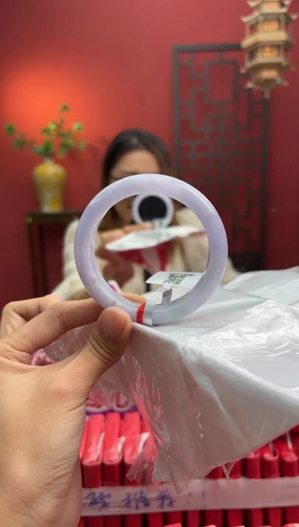 未镶嵌手镯翡翠翡翠手镯2