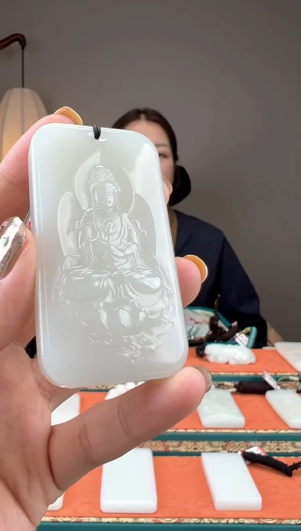 【闪购商品】和田玉颈饰未镶嵌1