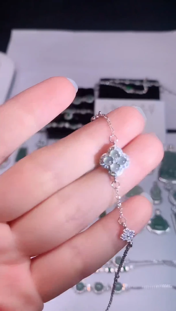 颈饰未镶嵌翡翠0芹0翡翠珠宝262