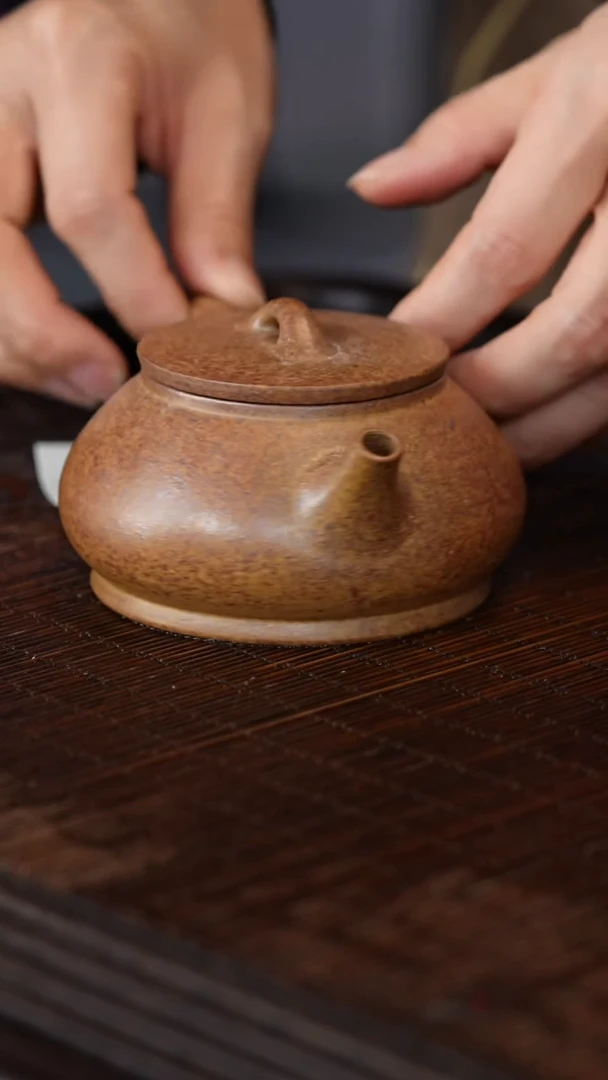 茶壶紫砂宜兴紫砂壶h23589