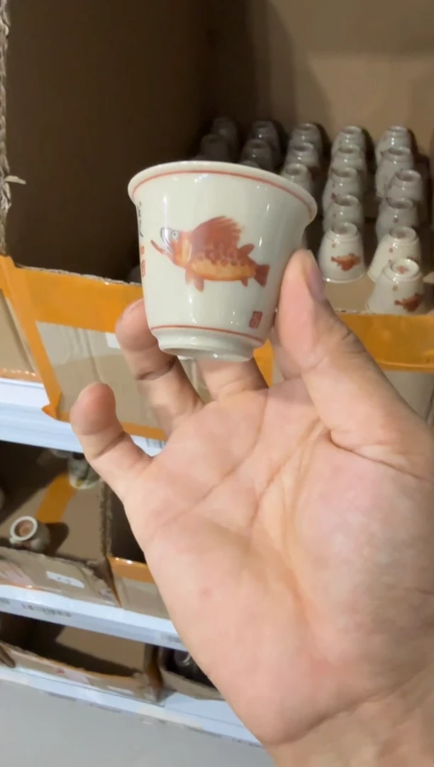 以笔为心，以瓷为纸。