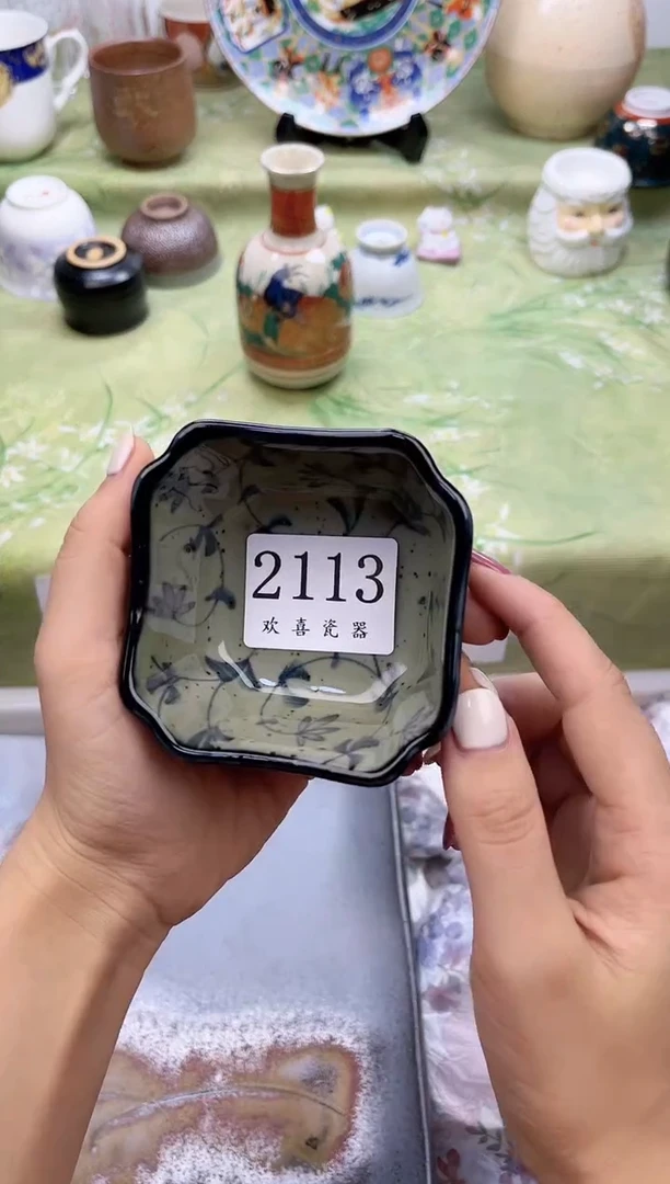 瓷片小*茏           2113