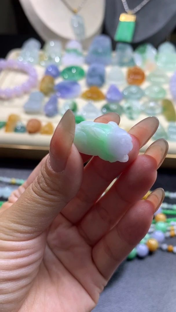 【闪购商品】定制翡翠未镶嵌翡翠