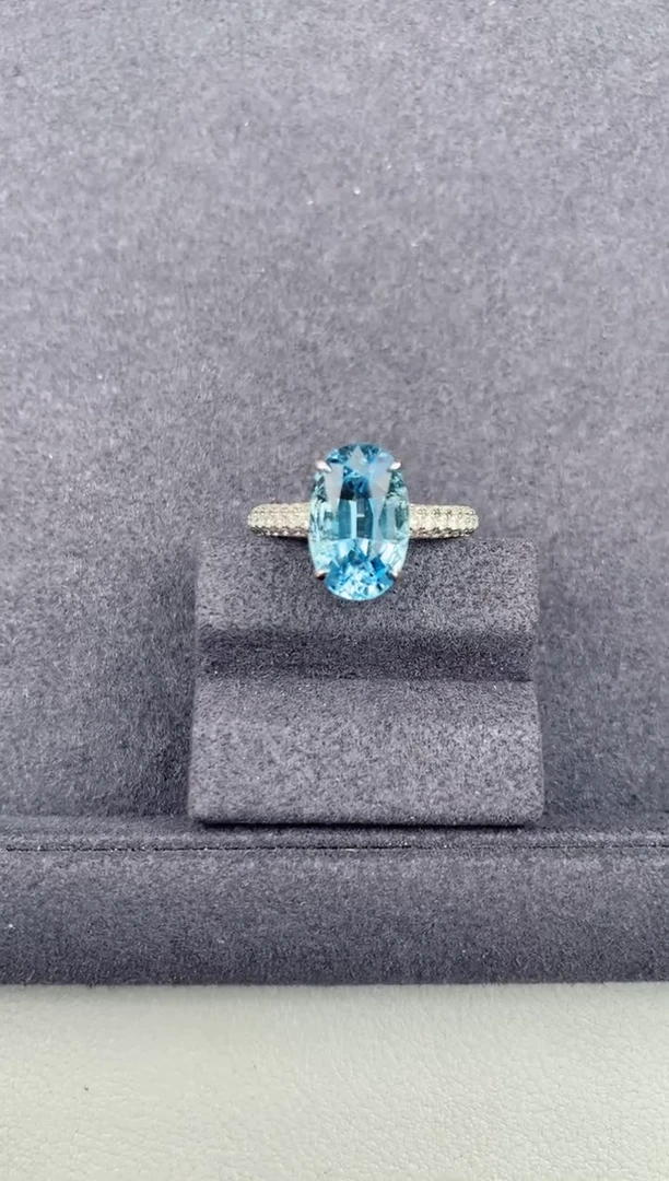 18K金镶嵌戒指海蓝宝石3.2ct海蓝宝戒指GC