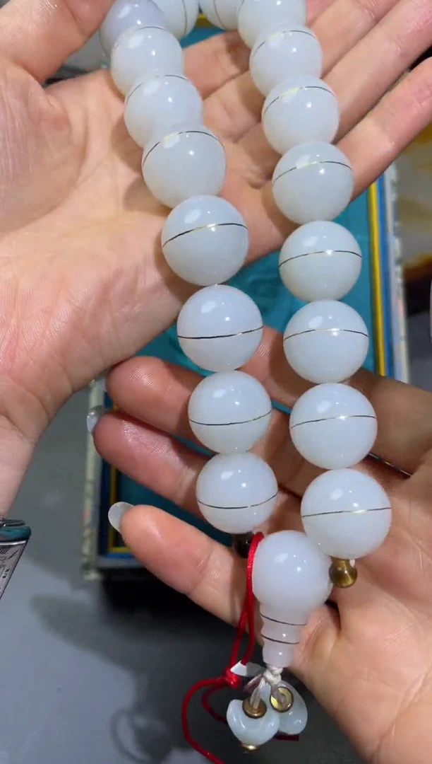 未镶嵌和田玉把件鉴***玉和田玉