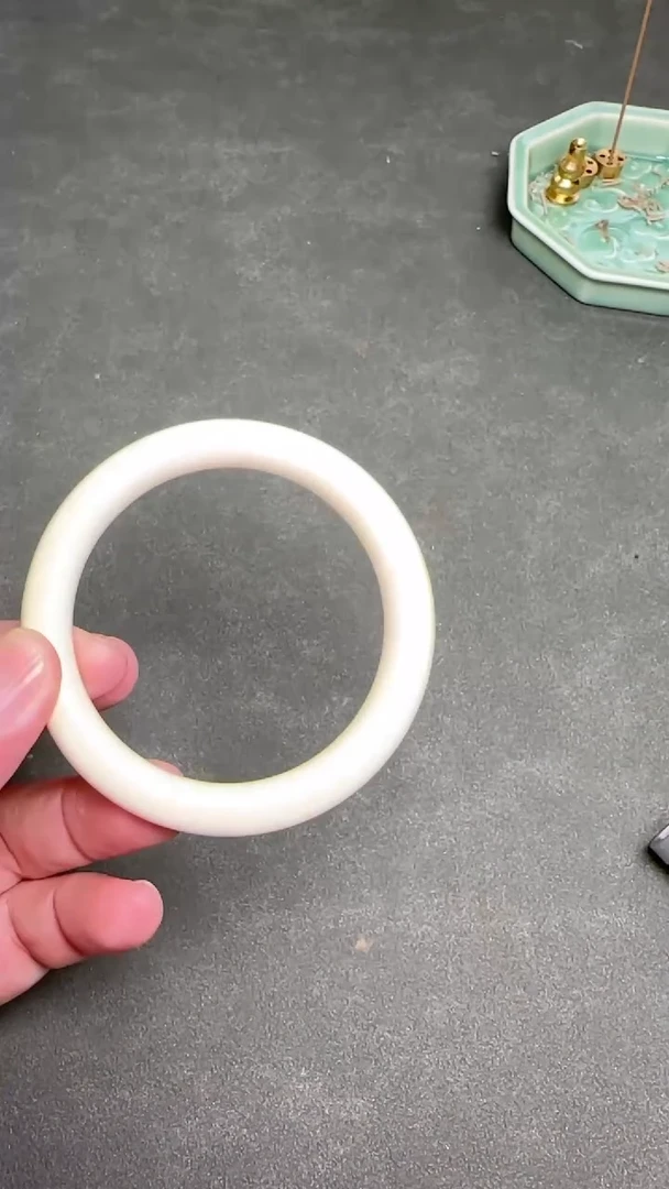 【闪购商品】白玉菩提吊坠567001-1.0手镯