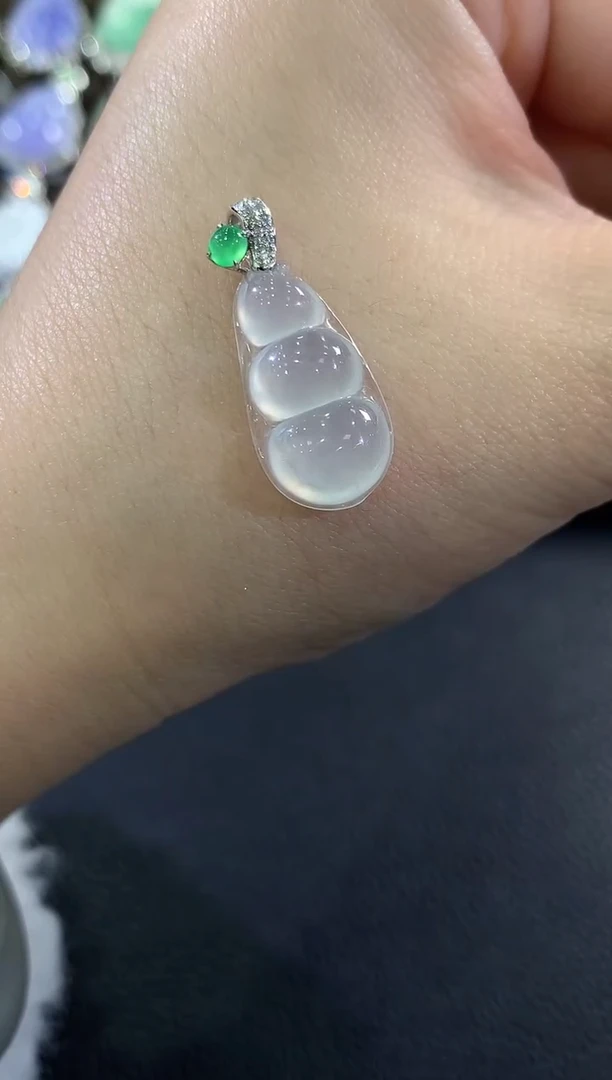 吊坠(不含链)18K金镶嵌翡翠b25 多样性一件发货