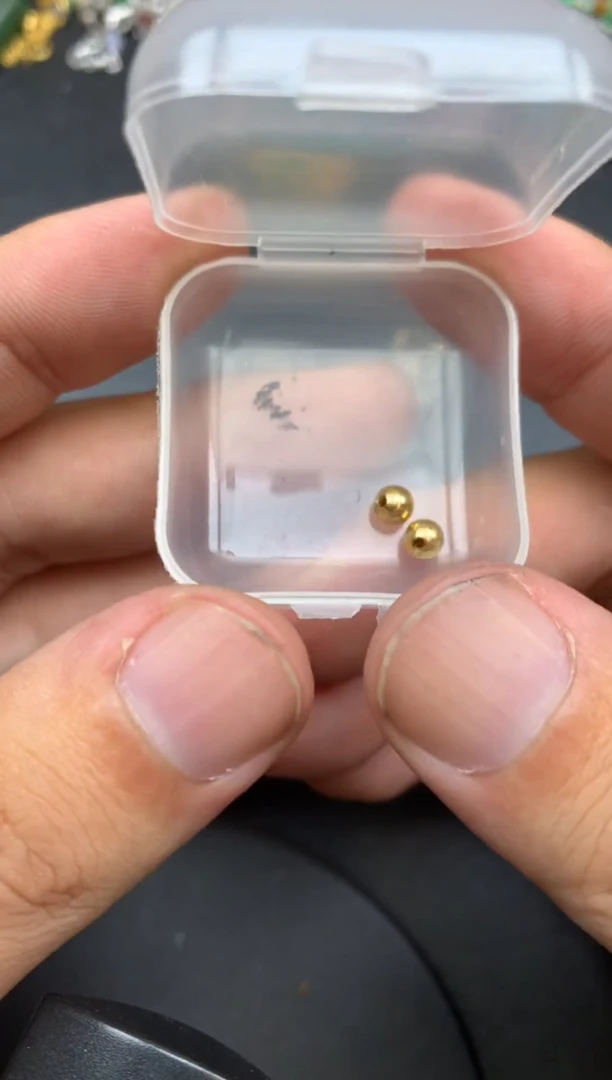颈饰未镶嵌翡翠?****己单珠4mm