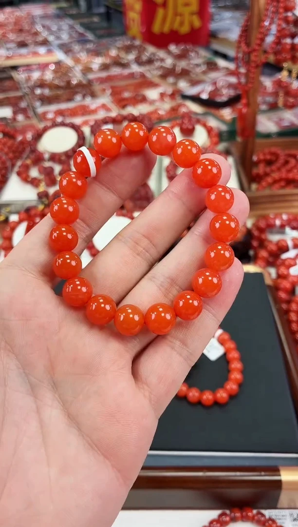 南红玛瑙滴水洞手串10+未镶嵌一个/条