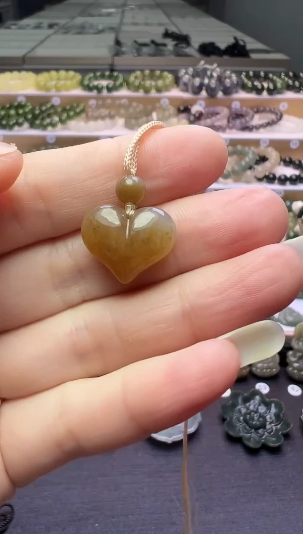 颈饰未镶嵌和田玉18号链接