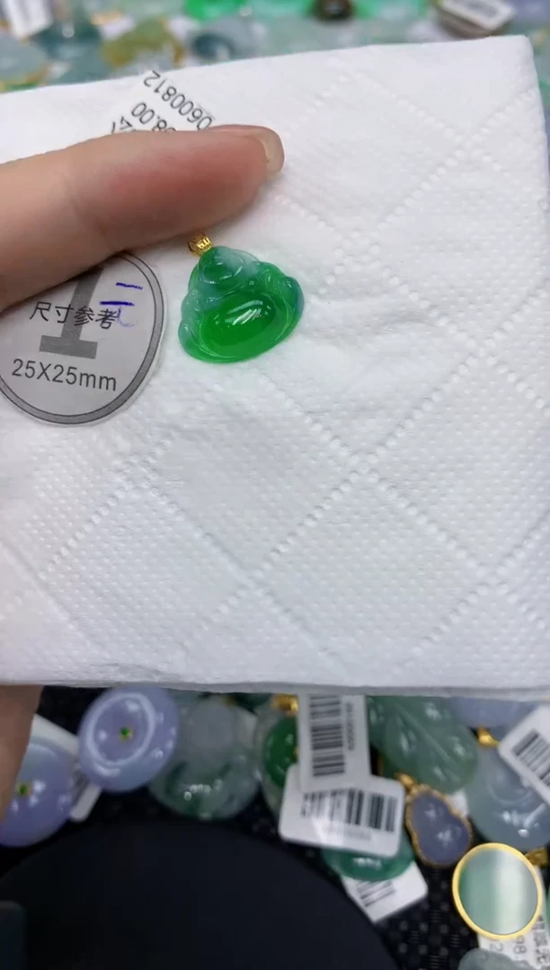 翡翠18K金镶嵌颈饰11111111