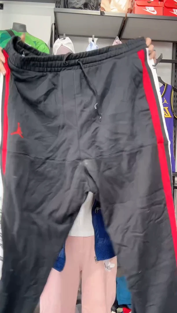 1685   编码 瑕疵款直播间过款为准 尺码 3XL