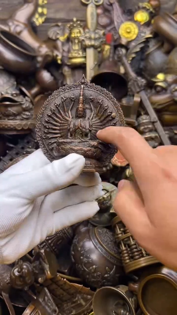 精美铜器，点击下单