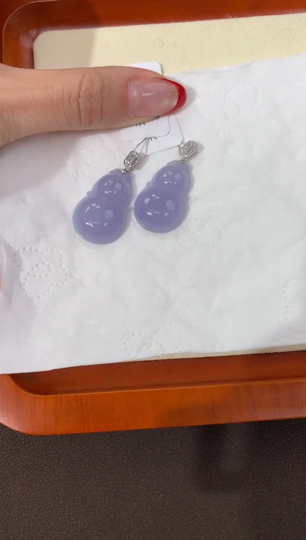 【闪购商品】翡翠颈饰18K金镶嵌天然缅甸a货翡翠(多样性发其一)