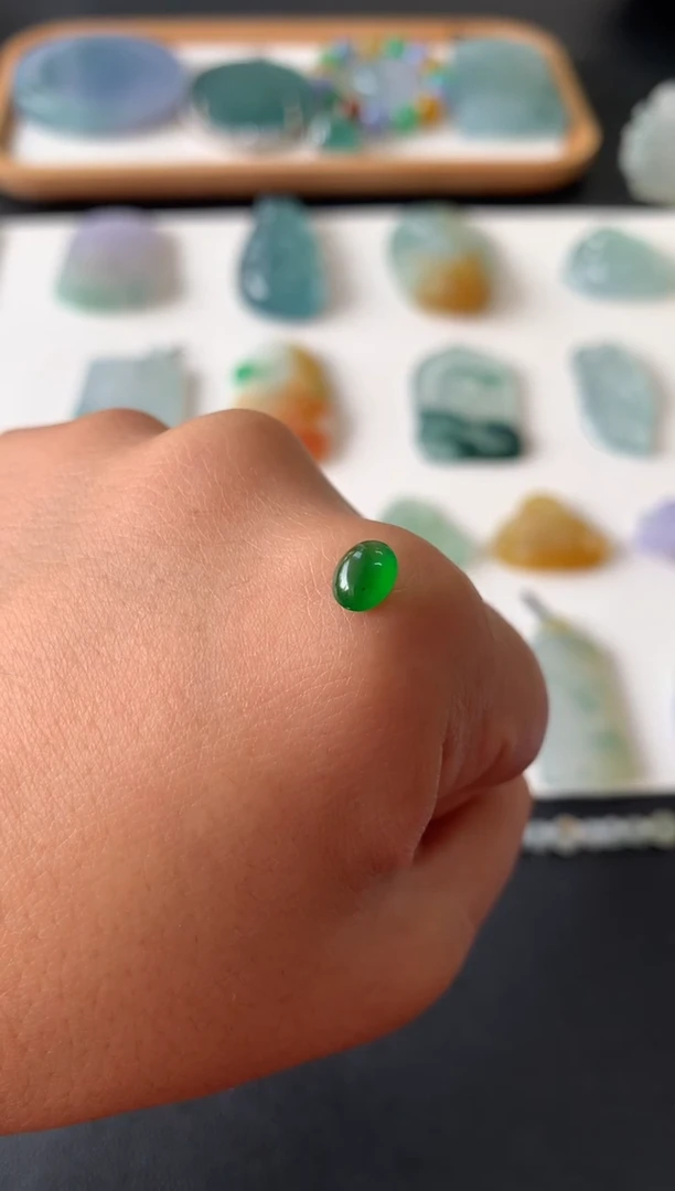 未镶嵌定制翡翠翡翠