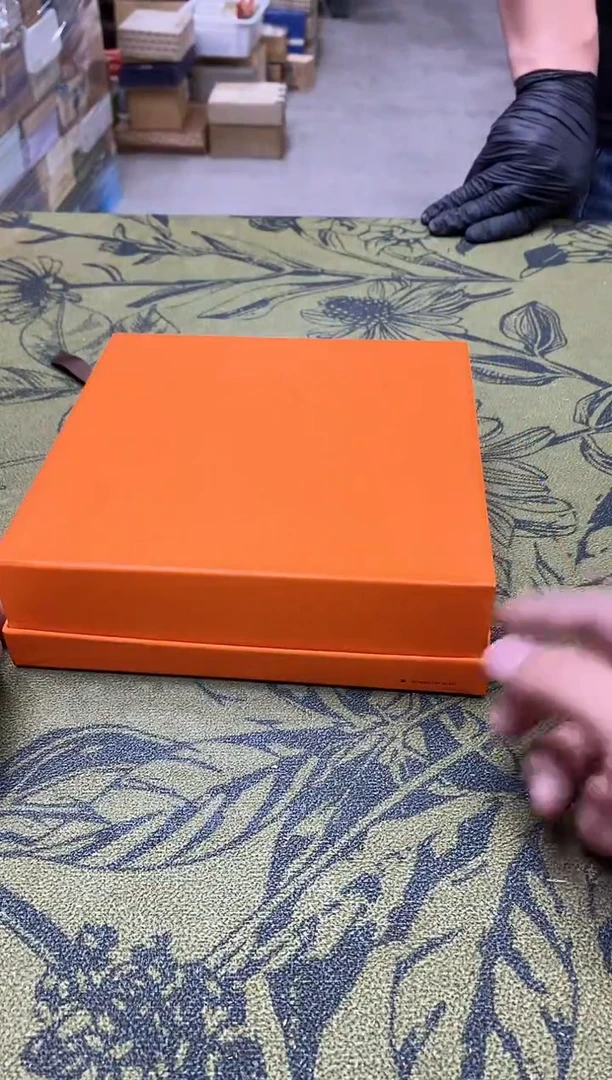 八万精选工艺品S****拉4677