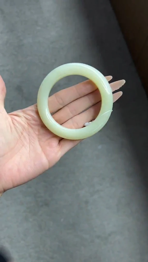 未镶嵌手镯和田玉若羌微色差58JL