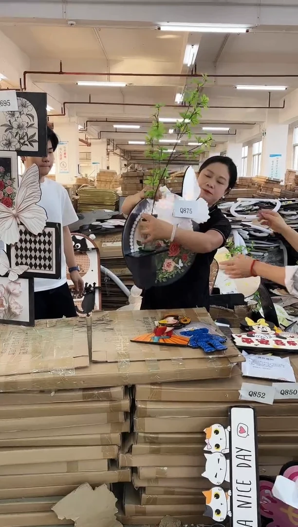 横款孤品果果微瑕闪购Q875