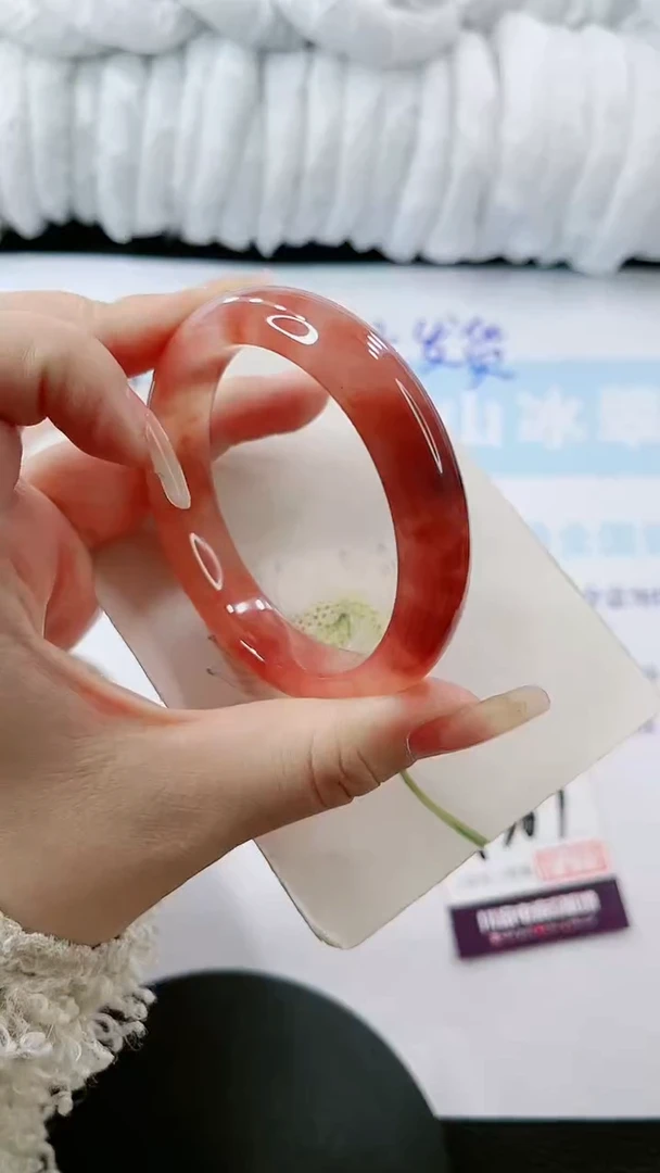 【闪购商品】石英质玉手镯未镶嵌多样性发货F367