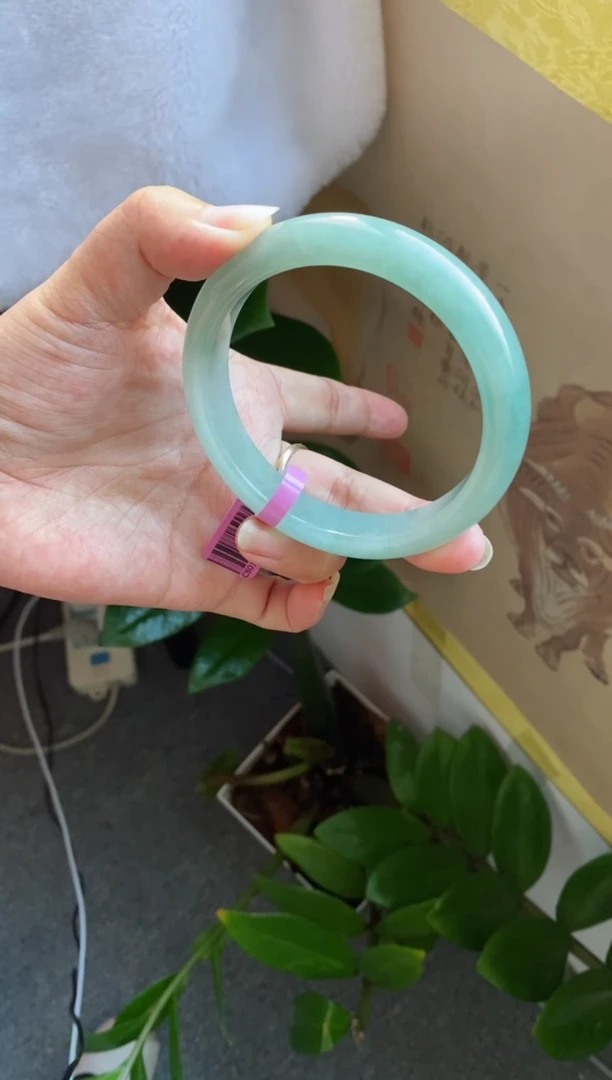 【闪购商品】翡翠手镯未镶嵌（冰胶湖蓝绿）37号