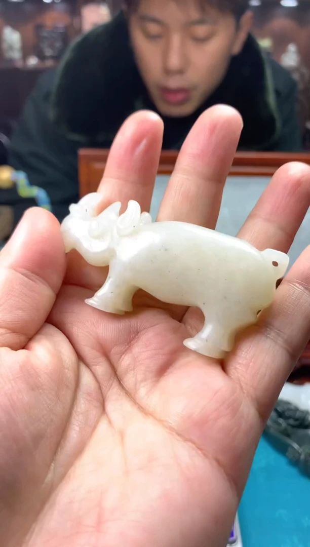 颈饰未镶嵌和田玉拍一发一