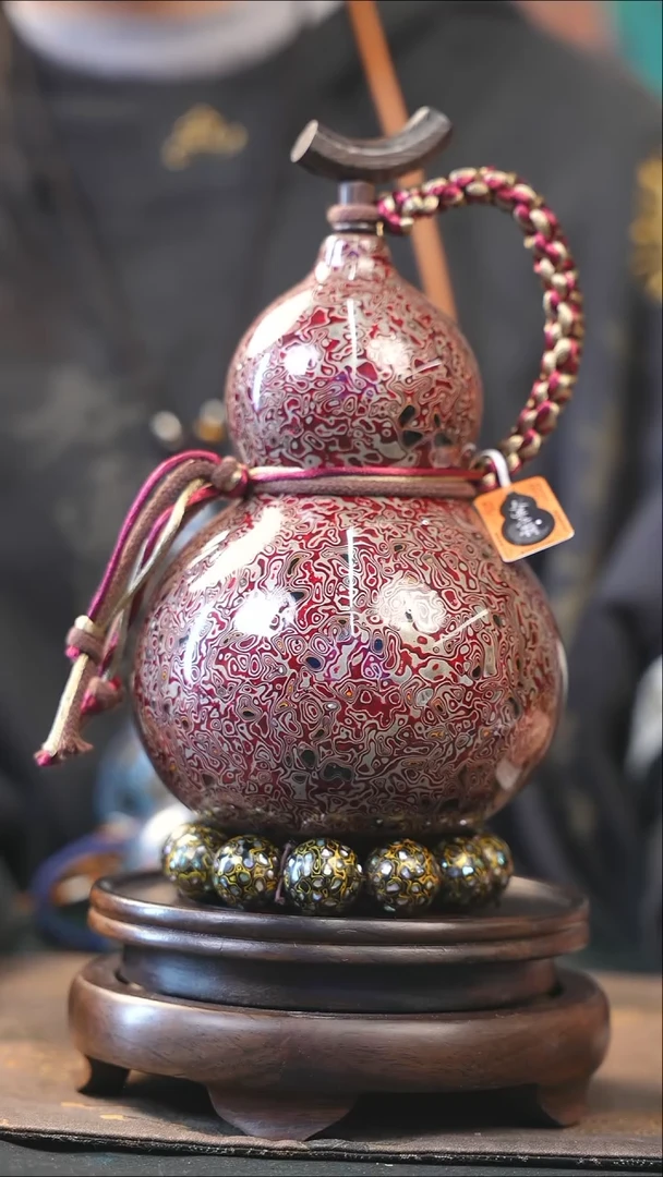 【闪购商品】YK176漆艺酒葫芦不包手串及旋转底座