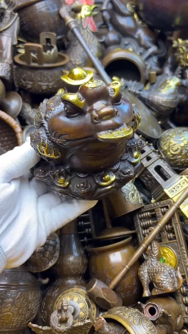 精美铜器，点击下单