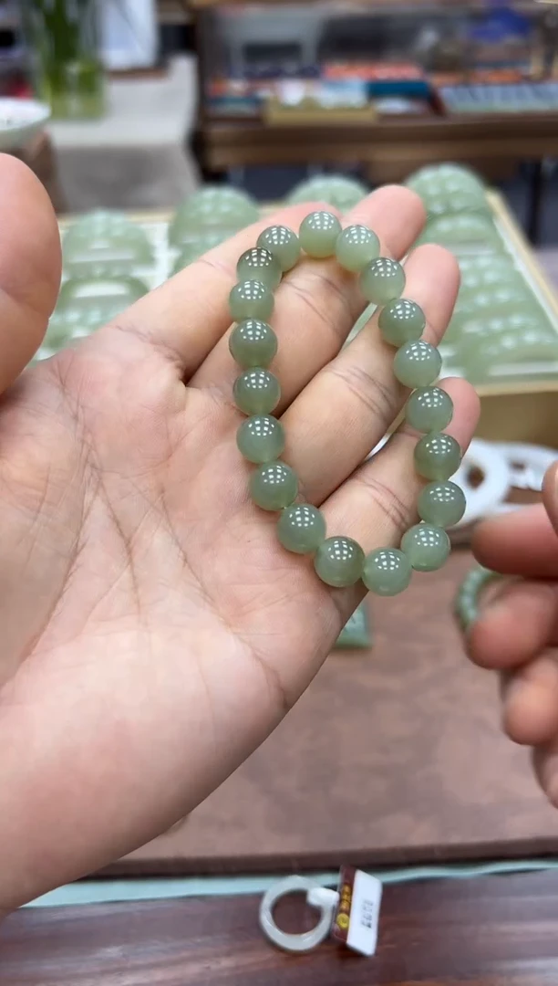 手串未镶嵌和田玉一条