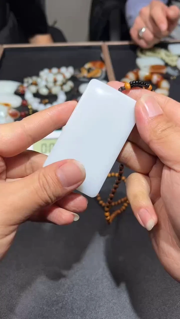 颈饰未镶嵌和田玉（子料）YL-DS-12.12-24