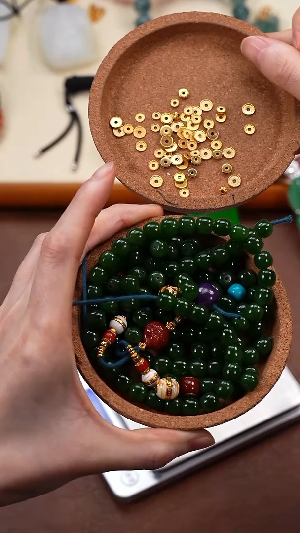 18K金镶嵌手串和田玉青*柒禧文玩回血好物