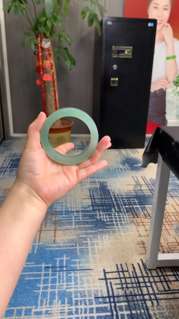 【闪购商品】定制翡翠手镯未镶嵌定制手镯不退不换