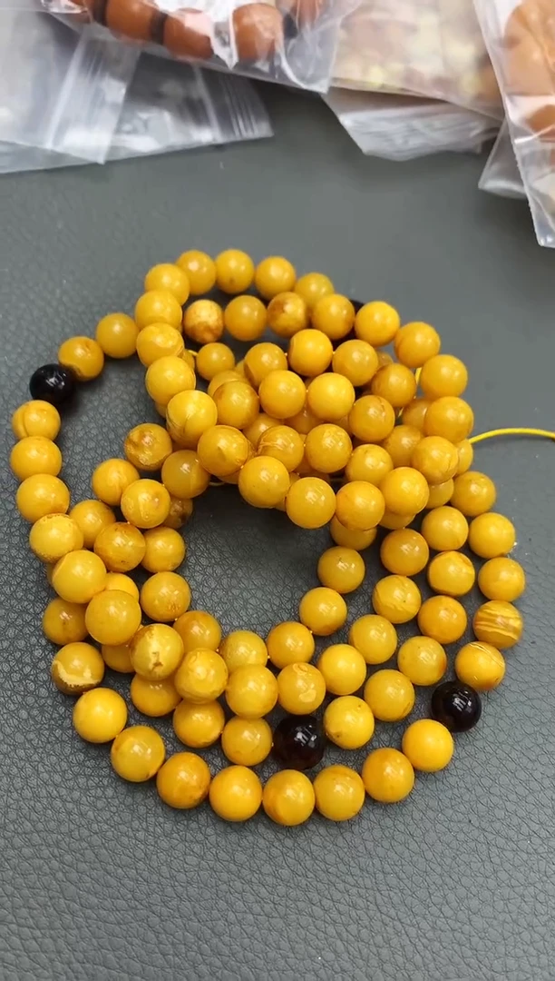 未镶嵌琥珀珠宝奇石107