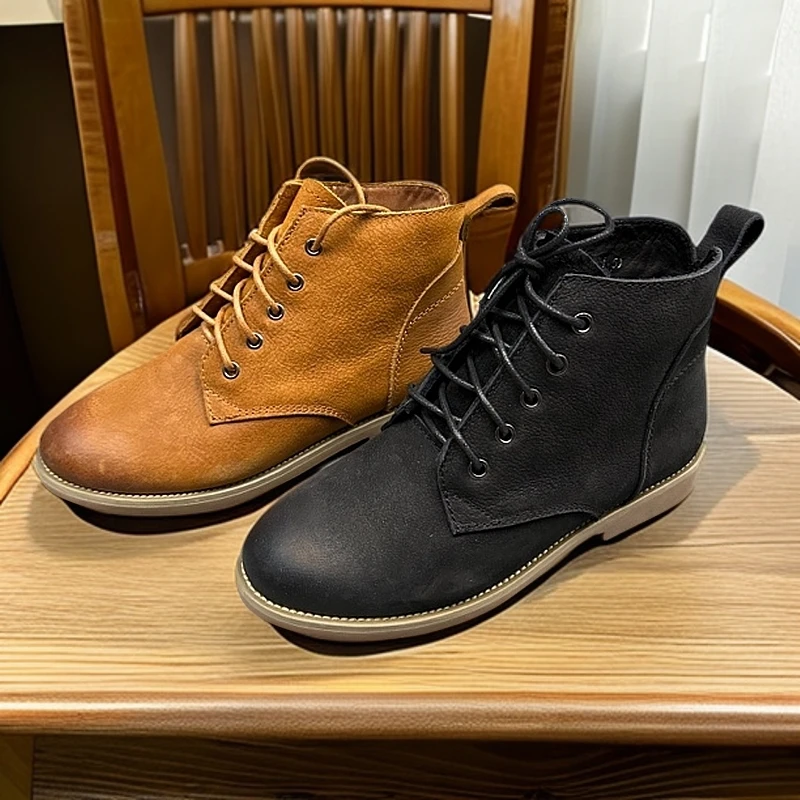 福利款女款马丁靴中帮真皮个性百搭秀气软底春秋轻微瑕